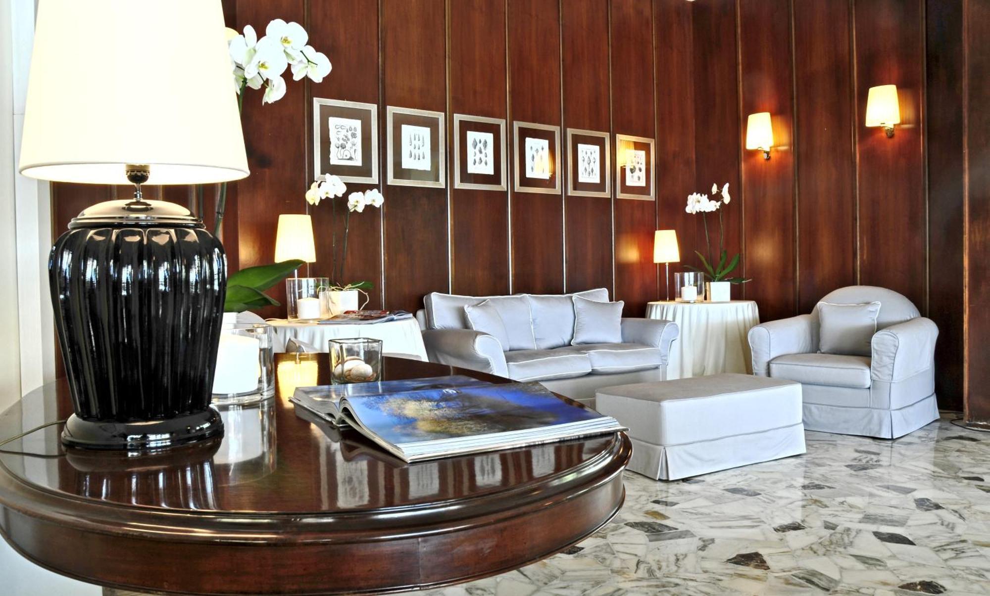 Hotel Plaza Esplanade Lido di Jesolo Buitenkant foto