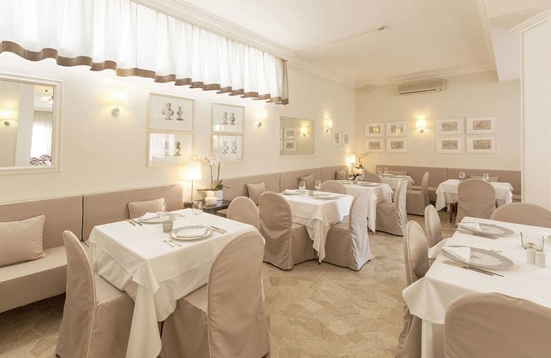 Hotel Plaza Esplanade Lido di Jesolo Buitenkant foto