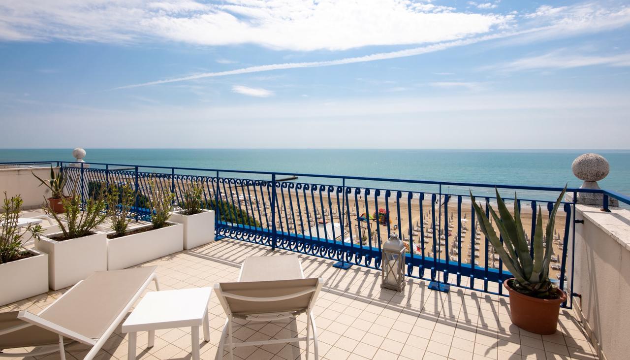 Hotel Plaza Esplanade Lido di Jesolo Buitenkant foto