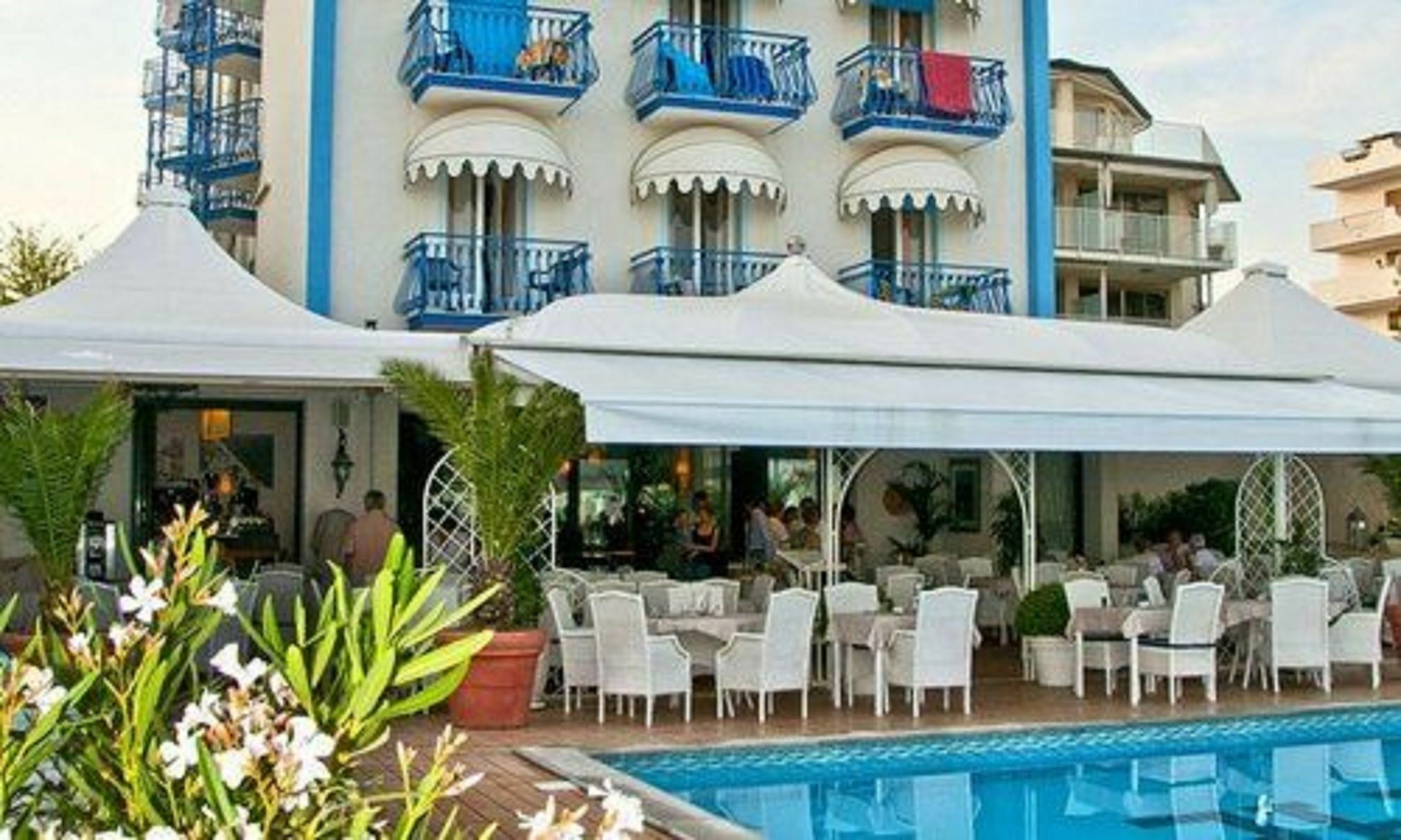 Hotel Plaza Esplanade Lido di Jesolo Buitenkant foto